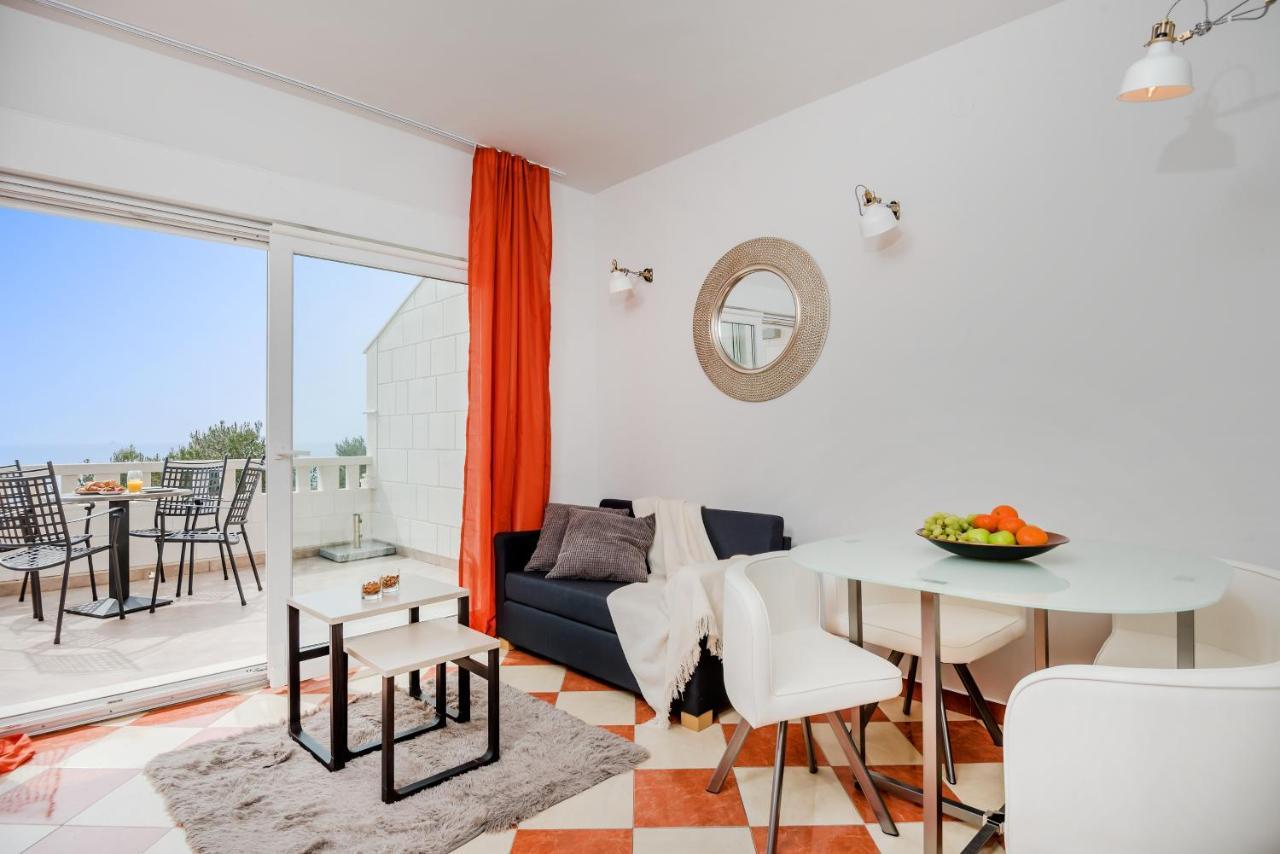 Apartments And Rooms With Parking Space Rogoznica - 10339 外观 照片