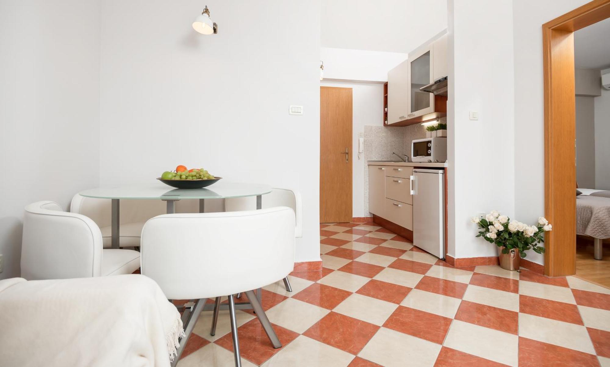 Apartments And Rooms With Parking Space Rogoznica - 10339 客房 照片
