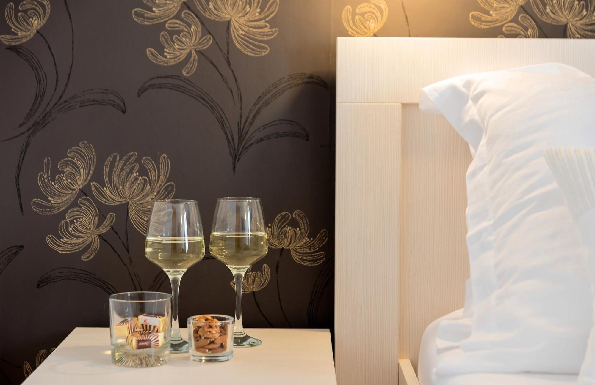 Apartments And Rooms With Parking Space Rogoznica - 10339 客房 照片