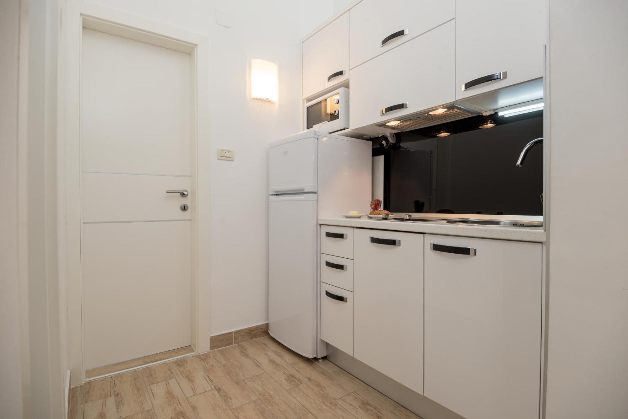 Apartments And Rooms With Parking Space Rogoznica - 10339 客房 照片